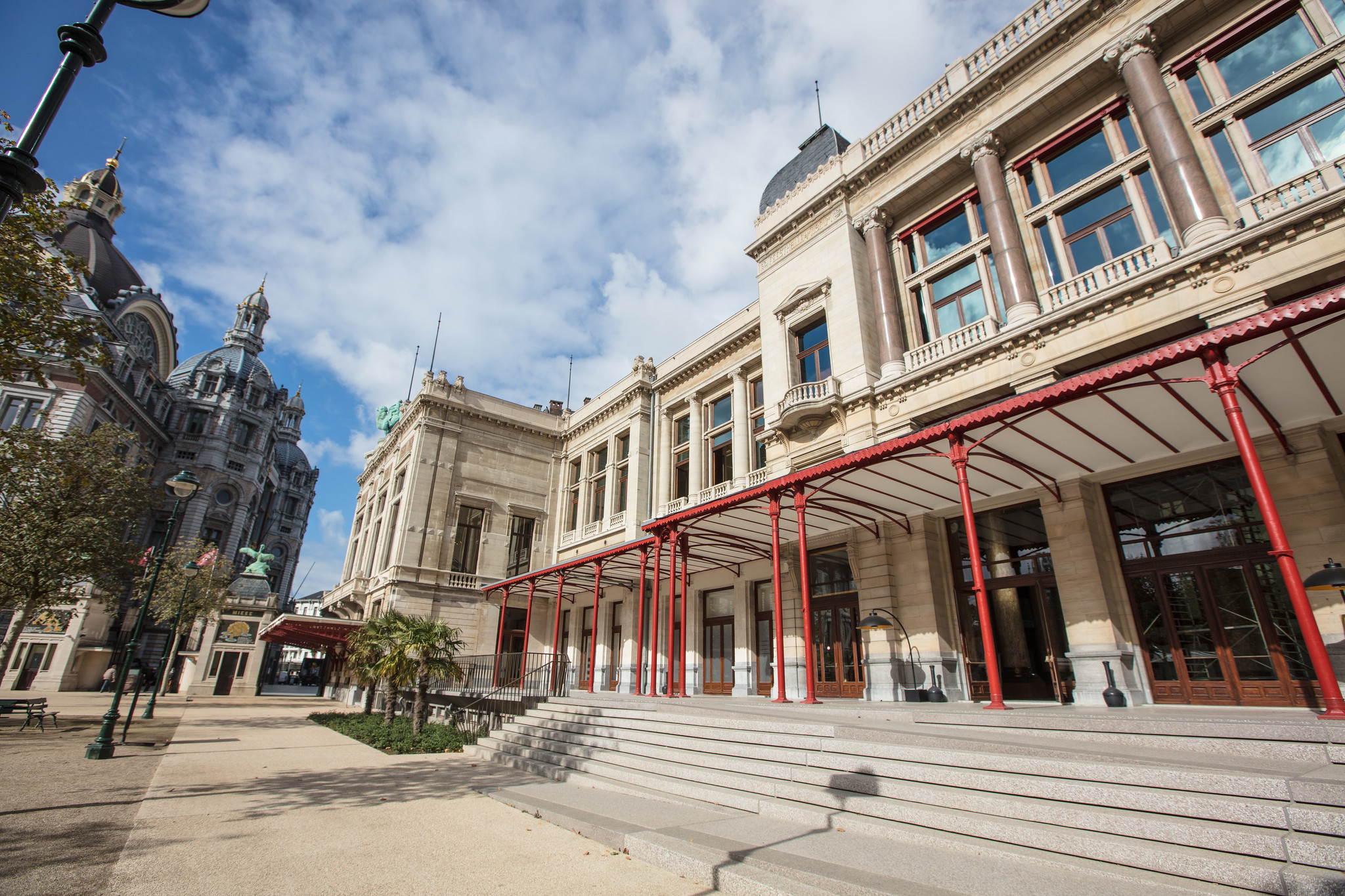 Flanders Meeting & Convention Center Antwerp (FMCCA)